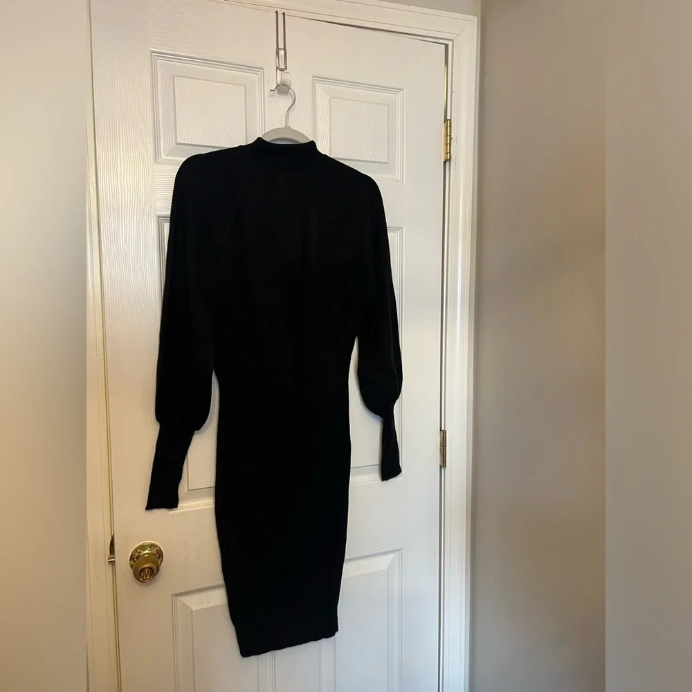 L'Academie The Jen Sweater Dress in Black - Picture 5 of 8